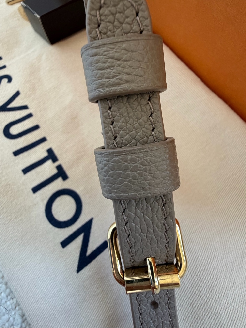 SOLD🎉Louis Vuitton Speedy Bandoulière 20 Bicolor Monogram Empreinte Handbag - Picture 12 of 13